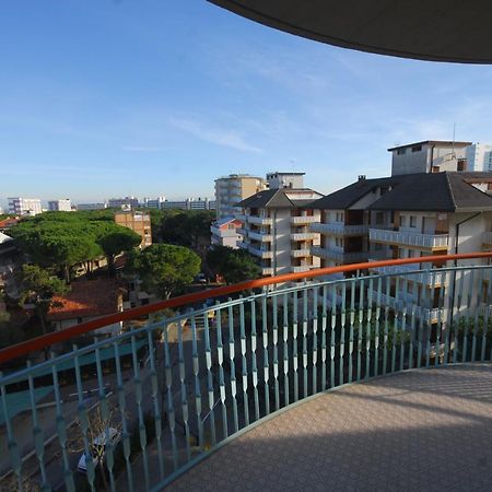 Appartamenti Puerto Do Sol Lignano Sabbiadoro Esterno foto